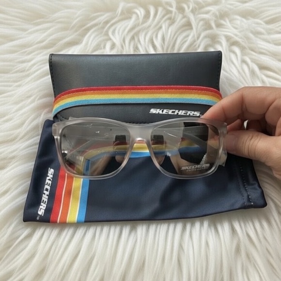 Skechers Other - Skechers Transparent Gray Sunglasses - gray UV lense NEW SE6015 20C 59